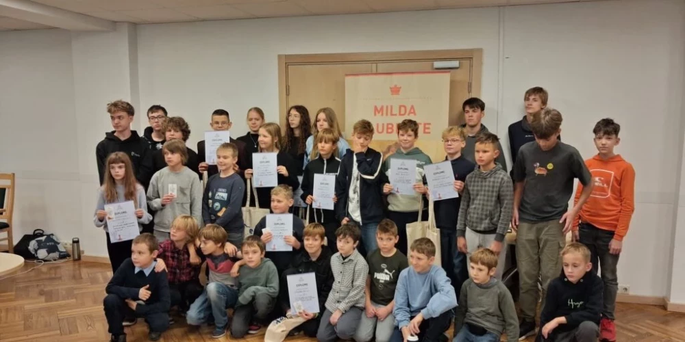 13. Siguldas novada skolnieku ātrā šaha turnīrs Siguldas pagasta Kultūras namā.