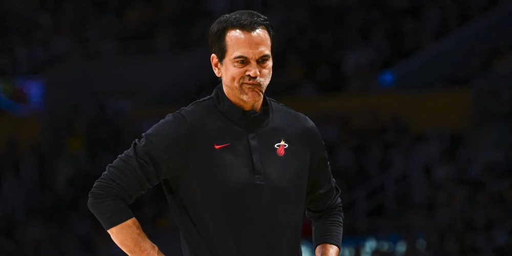 Bēdīgs notikums Ērika Spolstras dzīvē.