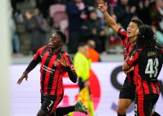 8 minūtēs "Midtjylland" trīsreiz sarūgtina "Celtic" vārtsargu un pēc uzvaras nostiprinās pirmajā vietā Eiropas līgā