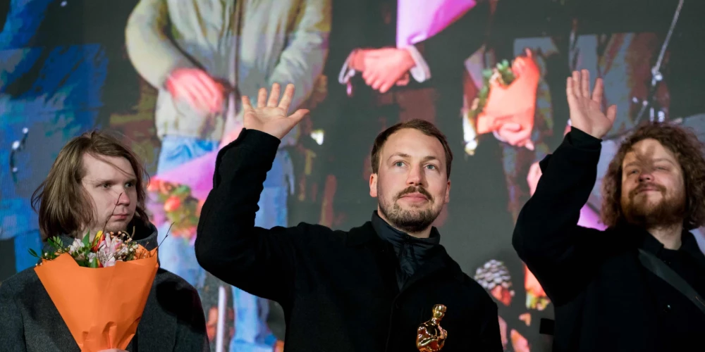 Režisora Ginta Zilbaloža animācijas filma “Straume” ir pirmais Latvijas kinodarbs, kas jebkad nominēts ASV Kinoakadēmijas balvai „Oskars” un to arī saņēmis.