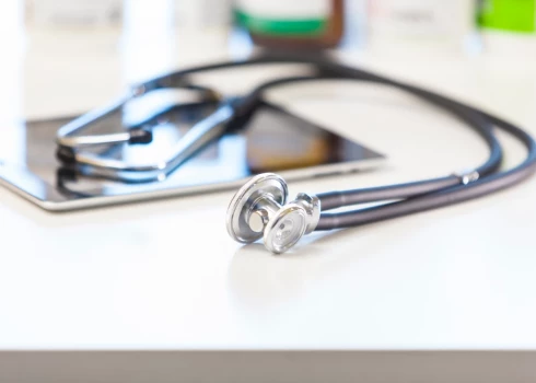 Kā vēstīts, Saldus medicīnas centra valdes priekšsēdētāja amats kļuva vakants pēc tam, kad tā iepriekšējā vadītāja Nellija Kleinberga tika izraudzīta par pašvaldības izpilddirektori.