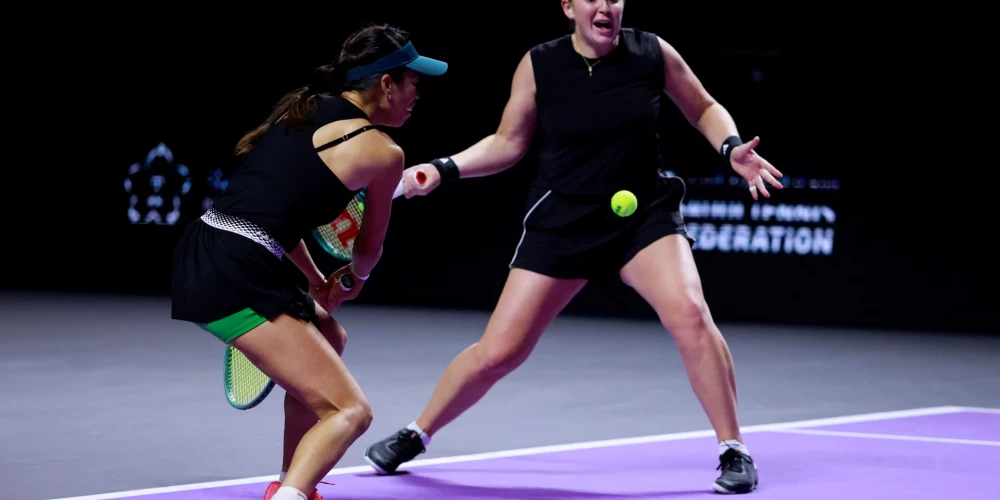 Aļona Ostapenko pārī ar taivānieti Suveju Sji aizvadīja sekmīgu sezonu.