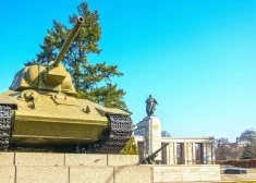 МИД Латвии объяснил жителям Германии, какую опасность несут в себе советские памятники