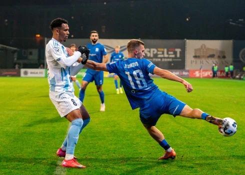 RFS viesos uzvarēja čempioni "Riga".