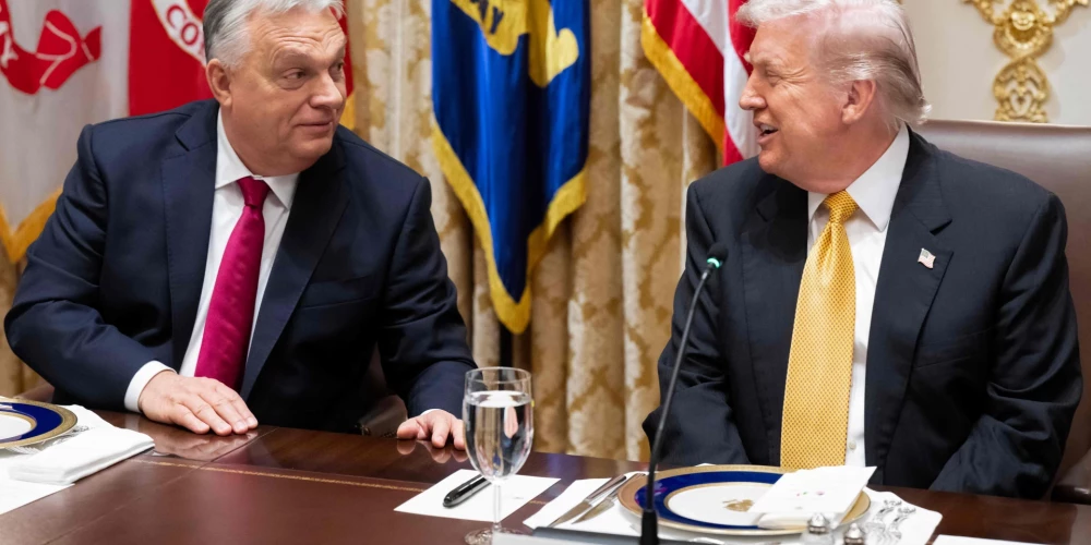 ASV prezidents Tramps un Ungārijas premjers Orbāns pārrunā Ukrainas kara nākotni.