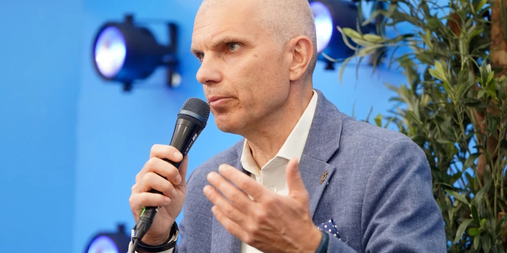 Айгар Ростовскис: бюрократия тормозит развитие Латвии.