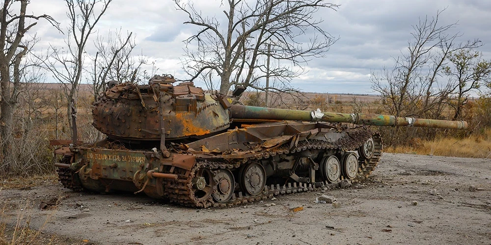 Iznīcināts tanks Doneckas apgabalā.