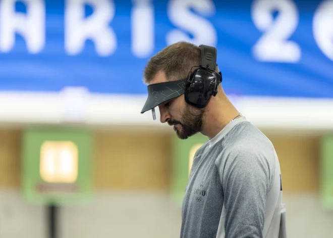 Līdz godalgai pietrūka tik maz! Lauris Strautmanis izcīna augsto sesto vietu pasaules čempionātā šaušanā