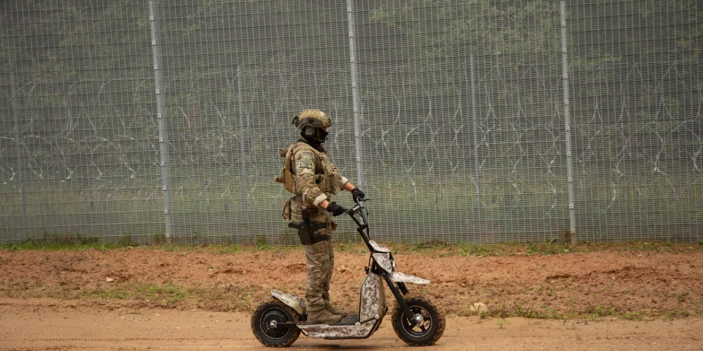 Латвийский пограничник на страже рубежей.