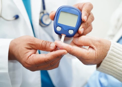 Статистика свидетельствует, что в наши дни диабет молодеет с каждым годом и часто не диагностируется вовремя.