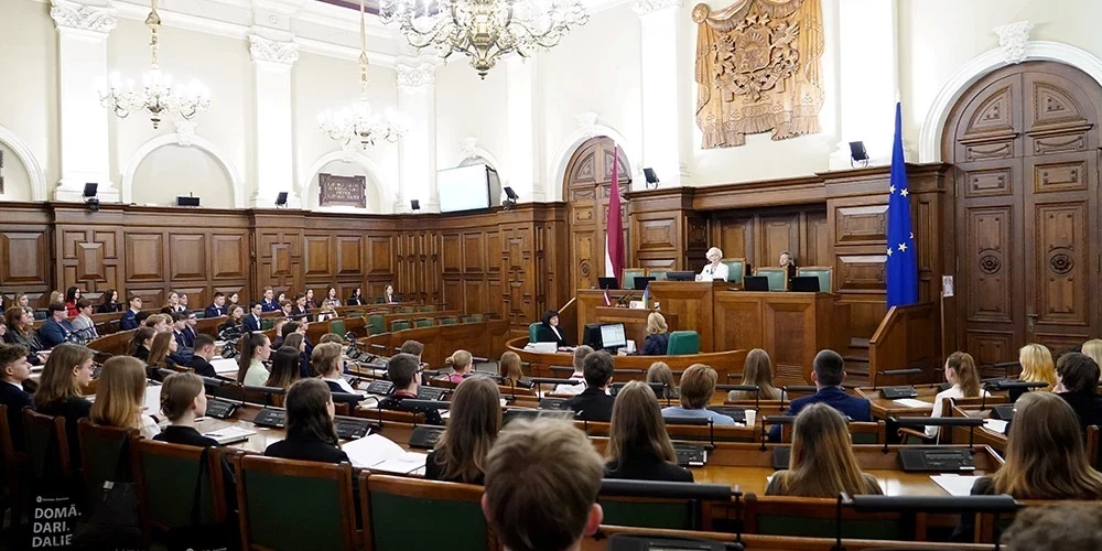 Расходы направлены на обеспечение законодательного процесса в соответствии с Регламентом Сейма.