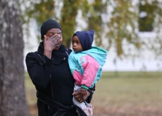 МВД просит о помощи: в Латвию прибывает так много мигрантов, что скоро их негде будет размещать