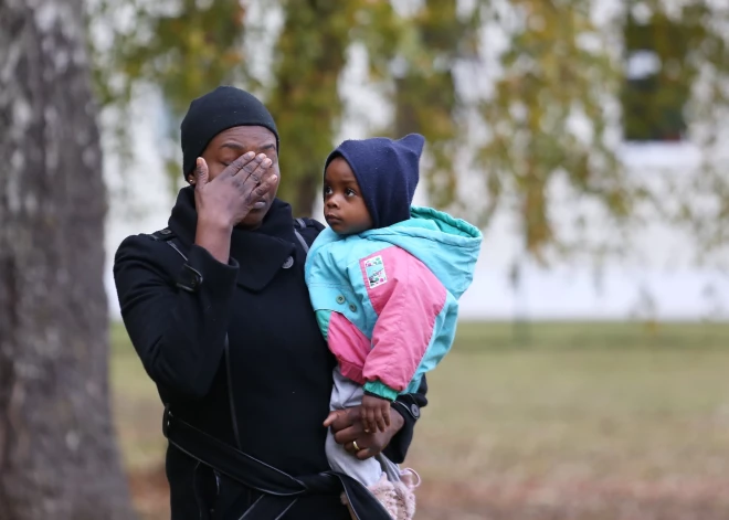 МВД просит о помощи: в Латвию прибывает так много мигрантов, что скоро их негде будет размещать