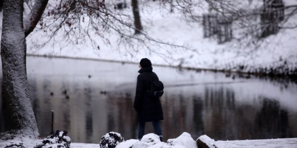 Jaunās nedēļas sākumā Latvijā sāks ieplūst aukstāka gaisa masa no ziemeļiem. 