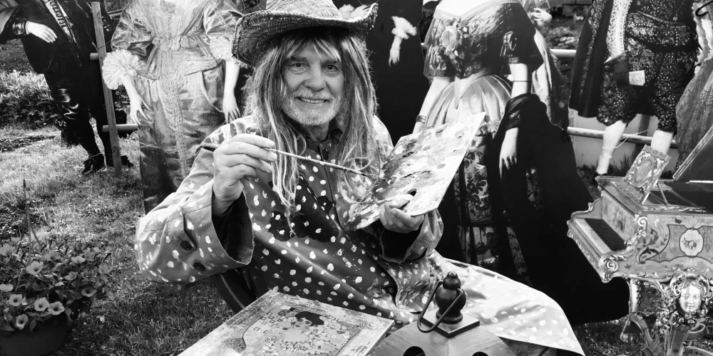 Mūžībā devies mākslinieks Jānis Anmanis.