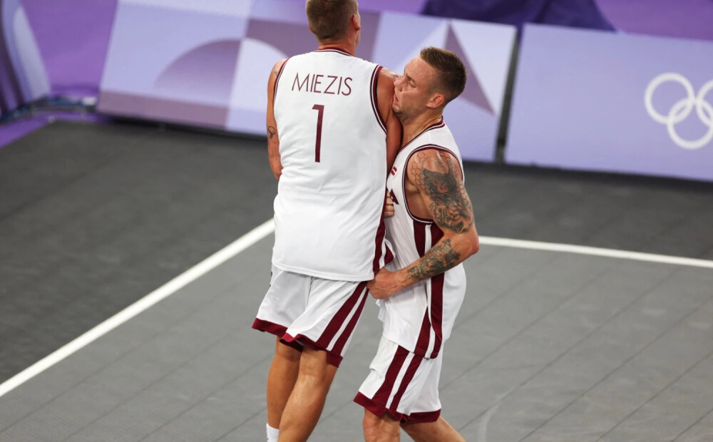 Lasmaņa un Mieža pārstāvētā Chongming" zaudē "Masters" turnīra ceturtdaļfinālā