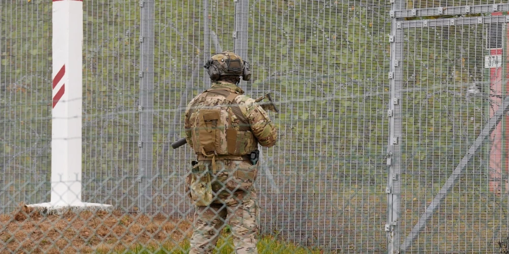 Латвия усиливает контроль на границе с Беларусью.