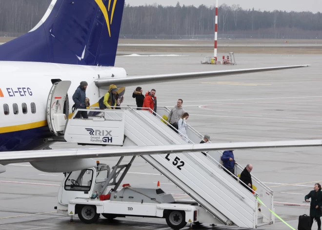 "Ryanair" paziņo par būtiskām izmaiņām lidojuma noteikumos, kas stāsies spēkā trešdien
