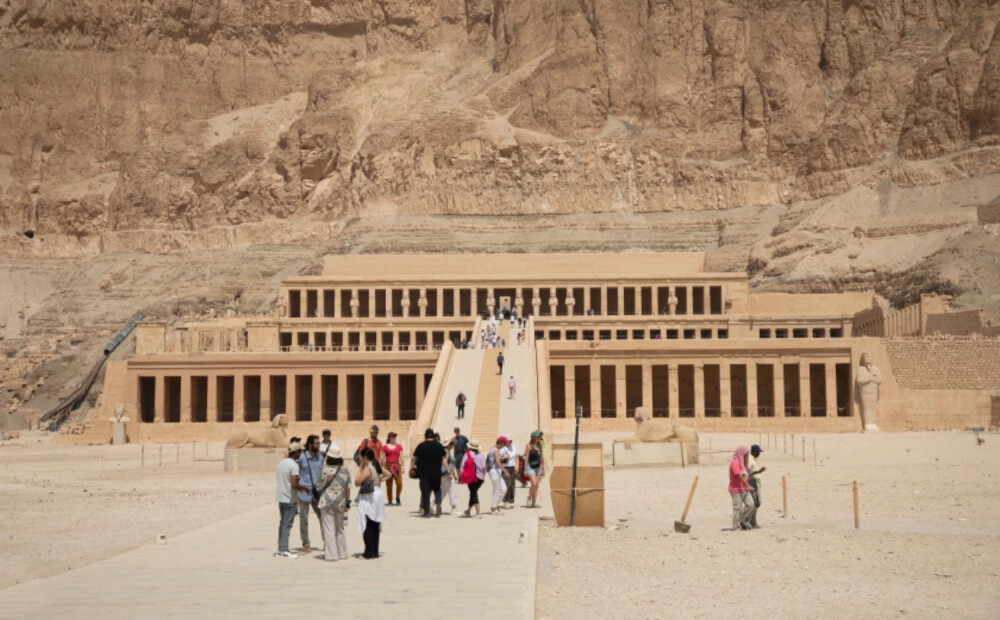 Apdrošinātājs brīdina ceļotājus par krāpšanās shēmu Ēģiptē