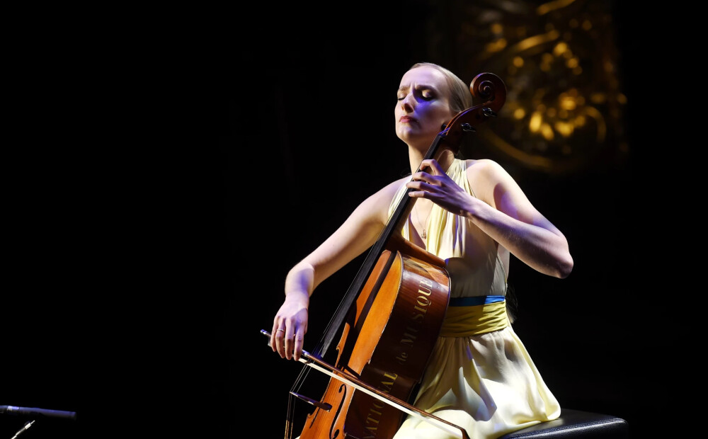 Māsas Balanas izdod singlu “Klusa nakts, svēta nakts” sadarbībā ar ierakstu kompāniju "Decca Classics"