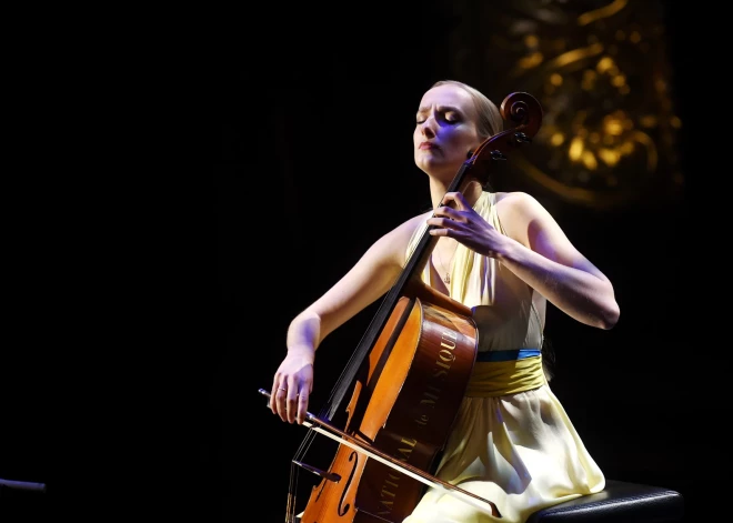 Māsas Balanas izdod singlu “Klusa nakts, svēta nakts” sadarbībā ar ierakstu kompāniju "Decca Classics"