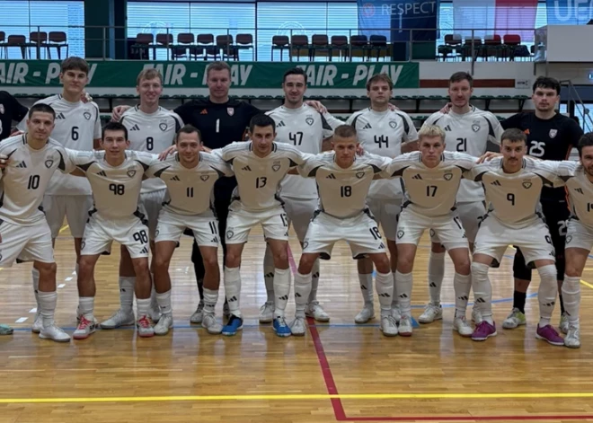 Latvijas telpu futbolisti mājās gaidāmajam Eiropas čempionātam turpina gatavoties ar uzvaru pārbaudes spēlē