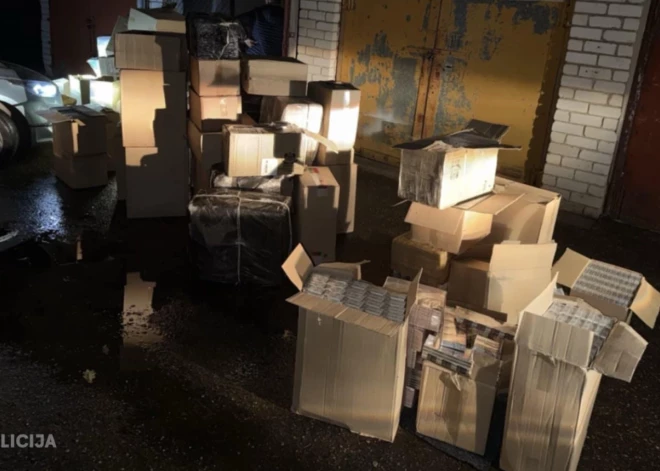 Diviem vīriešiem aicina celt apsūdzības par nelikumīgu 11 tonnu spirta glabāšanu Salaspilī