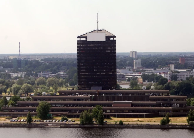 Депутаты предлагают урезать финансирование LSM: под угрозой контент на русском языке