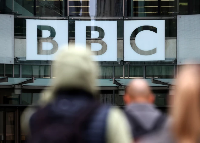 Tramps gandarīts par šādu notikumu pavērsienu - BBC atvainojas par viņa runas rediģēšanu  