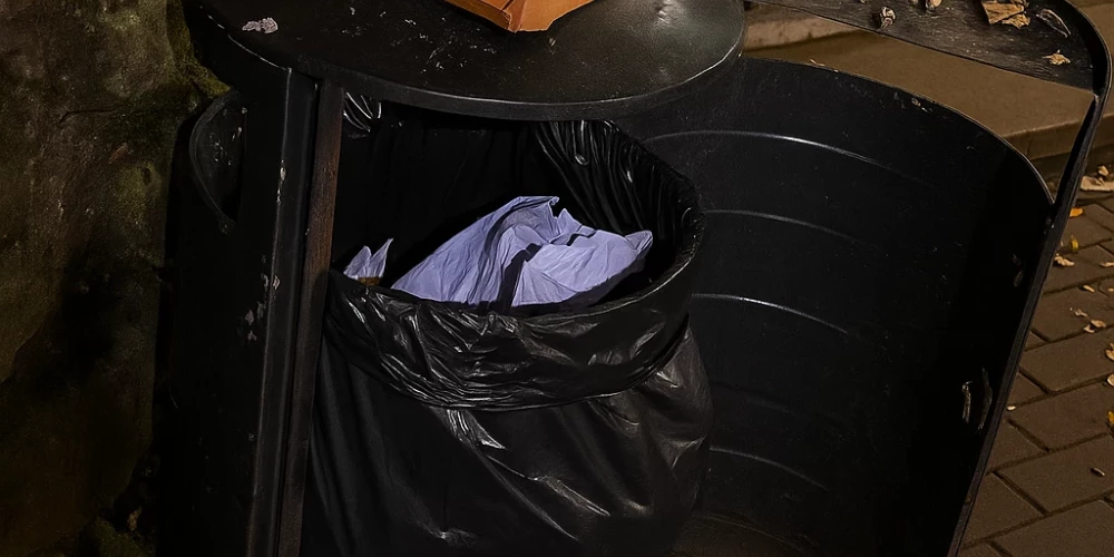 Pie rīdzinieku iecienītas kafejnīcas manīta prāva žurka.