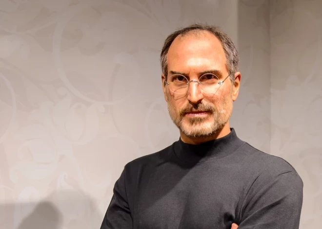 Retā slimība, no kuras mira Stīvs Džobs. Ko par to zinām šodien?