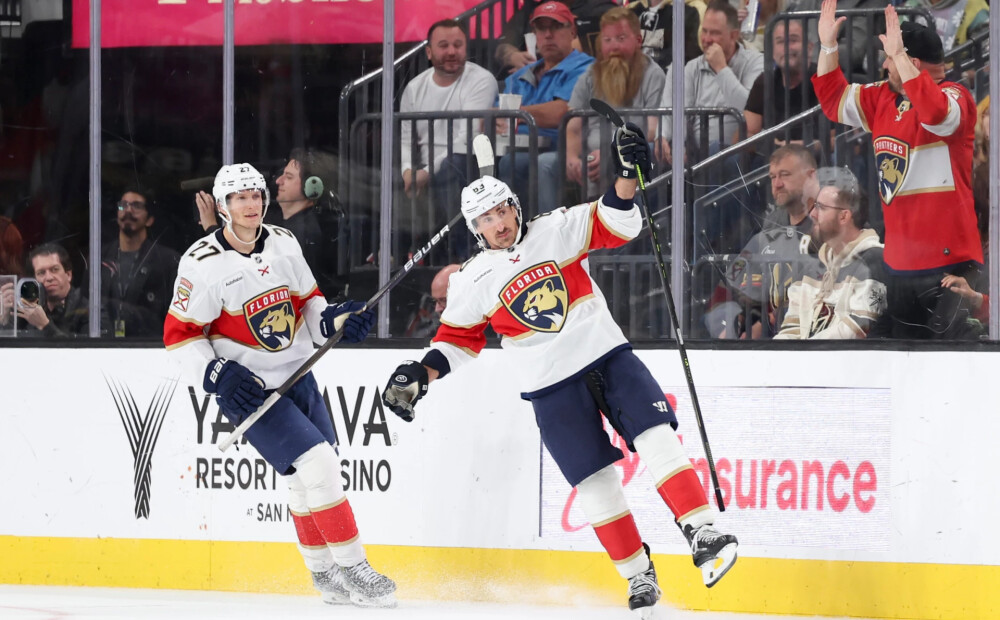 "Panthers" bez Balinska sastāvā pieveic "Golden Knights" hokejistus