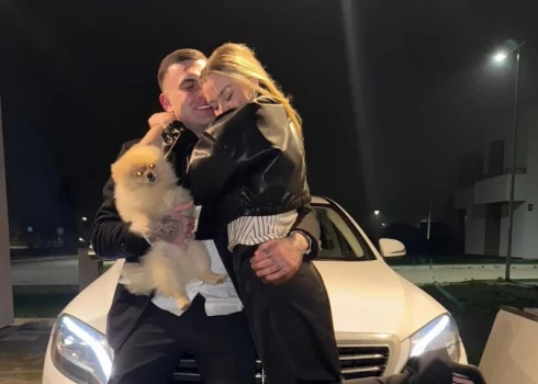 Skandalozais Niks Endziņš un influencere Sindija Bokāne kļuvuši par pāri.