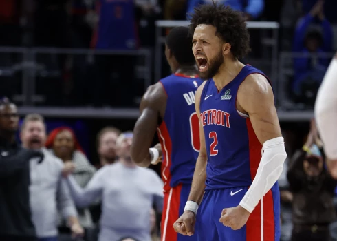 Keids Kaningems un Detroitas "Pistons", kas 2023./24. gada sezonā bija pārliecinoši vājākā komanda NBA, tagad kļuvuši par Austrumu konferences līderiem. 