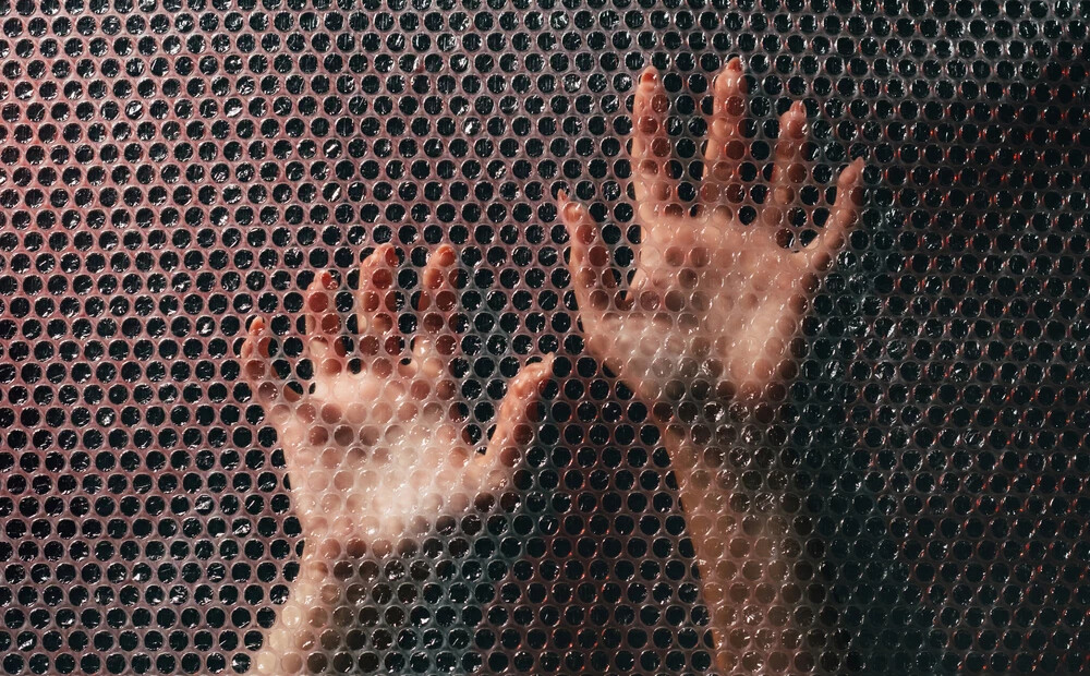 Cik droši var justies savās mājās, ja kaimiņos aiz sienas klaigā un plēš traukus?