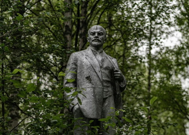 Kāpēc PSRS neļāva doties uz ārzemēm: kuriem "izredzētajiem" bija iespēja redzēt "sagruvušos Rietumus" savām acīm