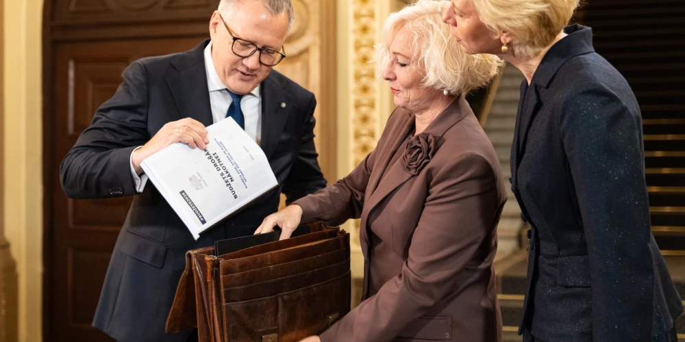 2026.gada valsts budžeta projekta iesniegšana Saeimā.
