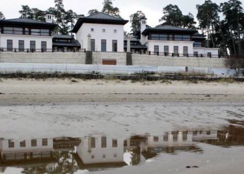 Bijušā "Parex bankas" akcionāra Valērija Kargina "Villa Adlera" Jūrmalā.