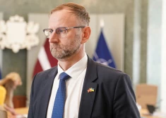 Satiksmes ministrs Švinka neatbalsta Ekonomikas ministrijas vēlmi dzēst Ventspils brīvostas pārvaldes finanšu saistības