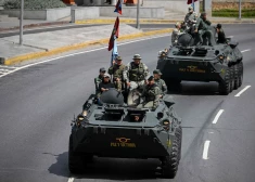 Gatavojoties konfrontācijai ar ASV, Venecuēla paziņo par armijas mobilizāciju