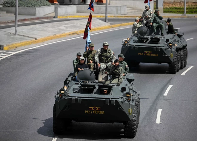 Gatavojoties konfrontācijai ar ASV, Venecuēla paziņo par armijas mobilizāciju