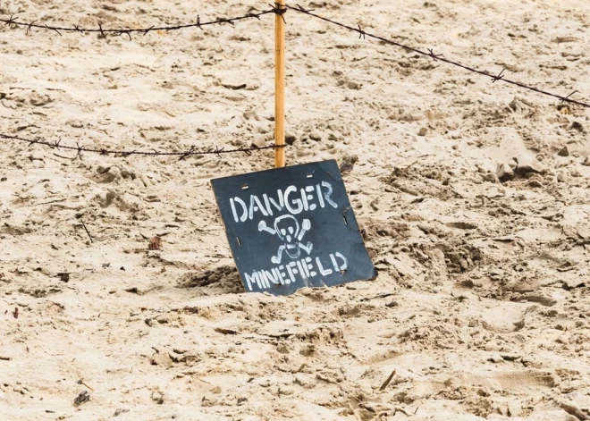 С начала войны на территории Украины от мин погибли 1360 человек