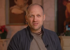 Uģis Kuģis jau atkal izvācies no sievas istabas un guļ viens