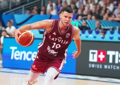 Rihards Lomažs gūst 14 punktus, Klaipēdas "Neptūnas" tomēr zaudē Eirokausa spēlē