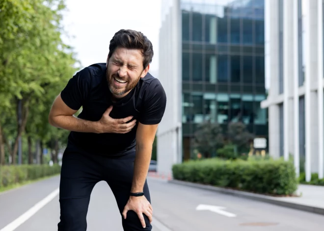 Kardiologs: 50% gadījumu infarkts sākas pēkšņi