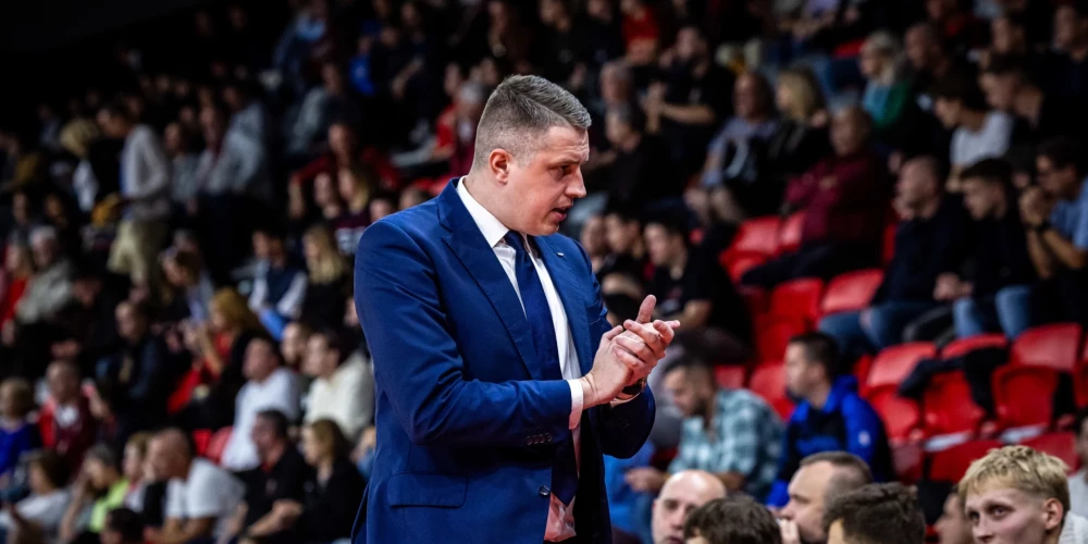 Mārtiņam Gulbim ar padotajiem šodien uzvara pret Atēnu AEK palīdzētu turnīra tabulā.