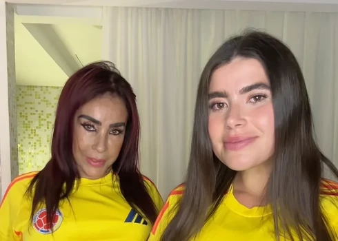 Veronika kopā ar mammu veica liposakciju un krūšu samazināšanas operāciju. 