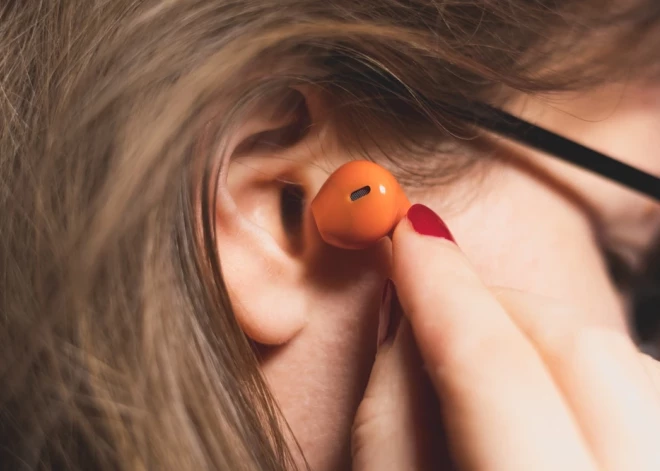 Klausītāji vairs nespēj atšķirt mākslīgā intelekta radītu mūziku no cilvēka radītas