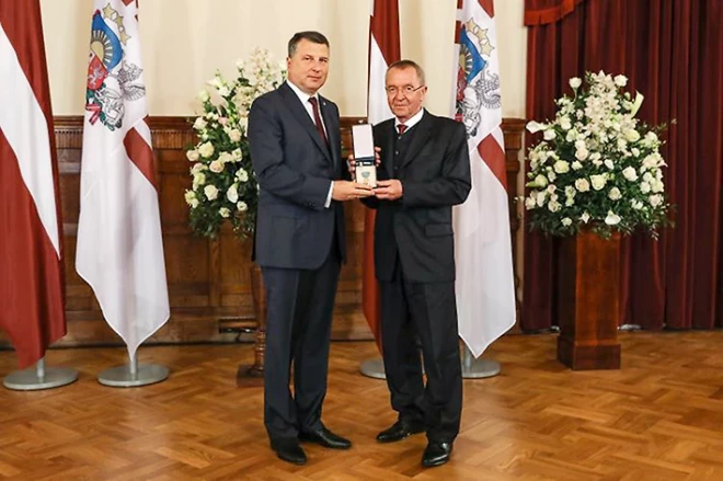 Saņemot augstāko valsts apbalvojumu. 2019. gads.