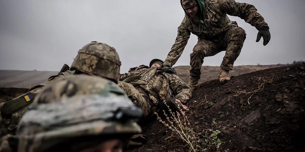 Применение беспилотников сделало эвакуацию раненых солдат практически невозможной, и эти условия приводят к инфекциям, которые когда-то были отнесены к разряду исторических.